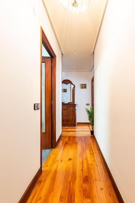 Terraza Playa Y Calle Peatonal Ess03377 圣塞瓦斯蒂安 外观 照片