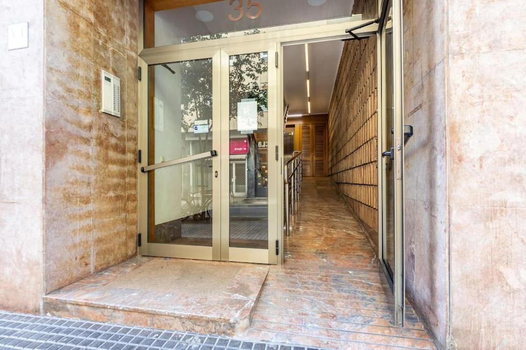 Terraza Playa Y Calle Peatonal Ess03377 圣塞瓦斯蒂安 外观 照片